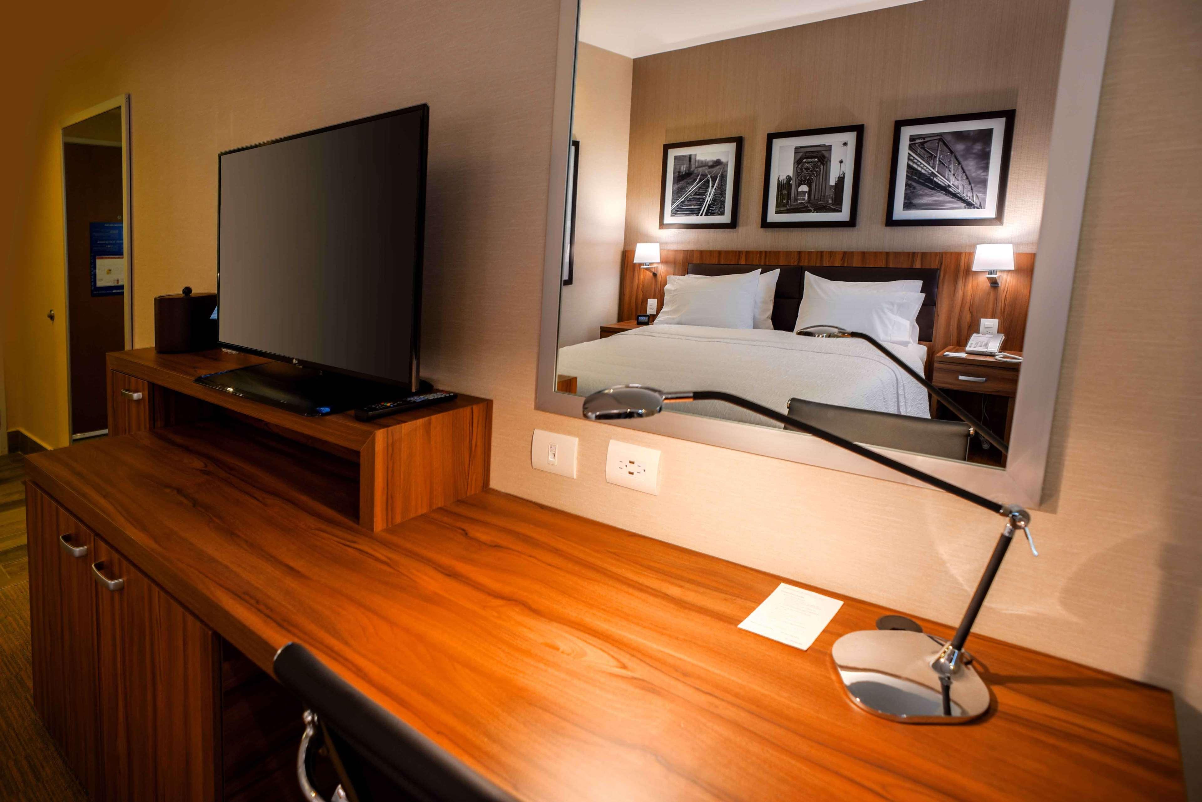 Hampton Inn Piedras Negras Zewnętrze zdjęcie