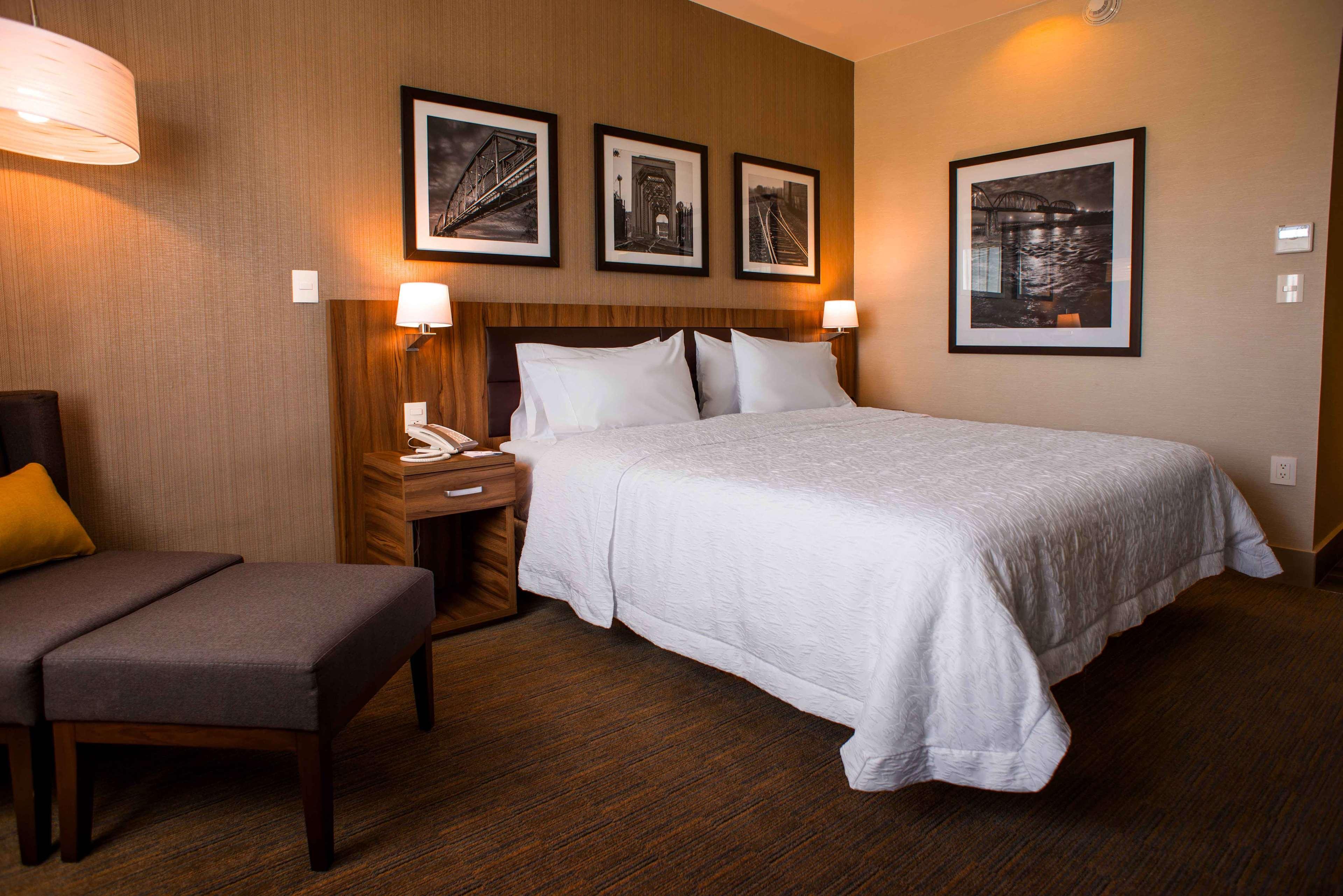 Hampton Inn Piedras Negras Zewnętrze zdjęcie