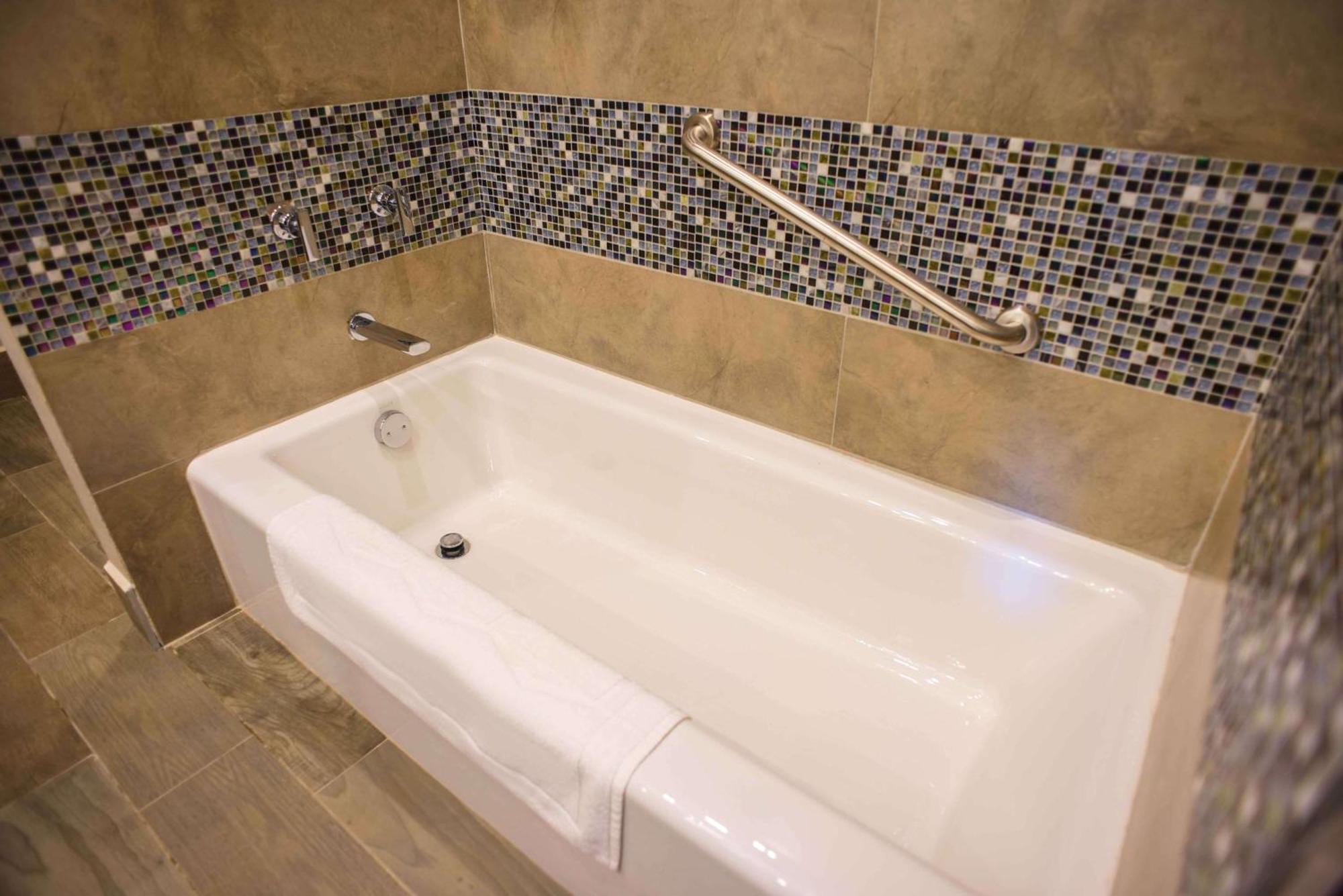 Hampton Inn Piedras Negras Zewnętrze zdjęcie