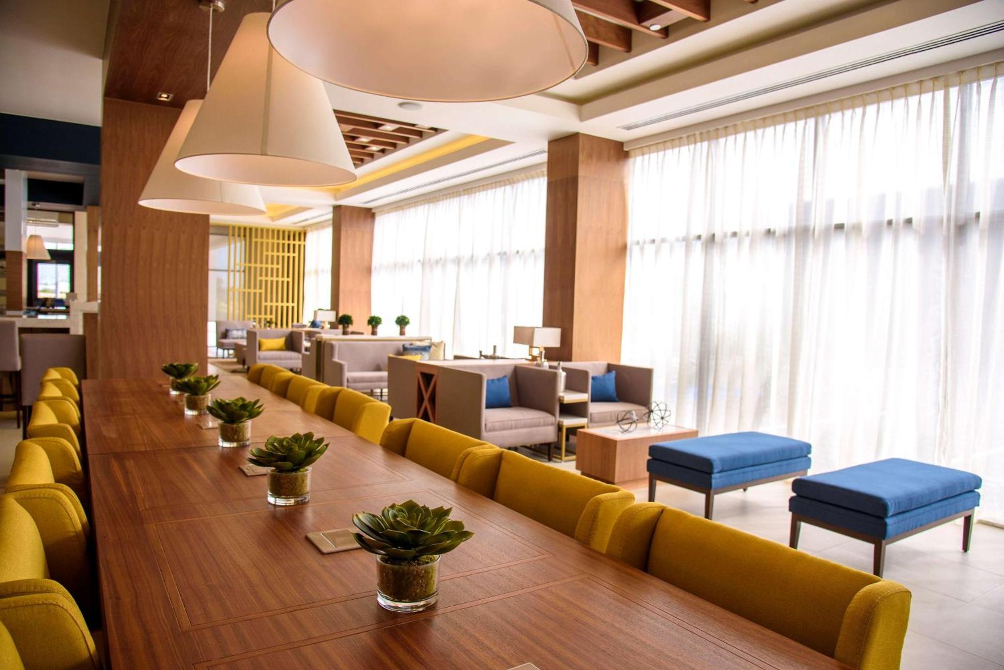 Hampton Inn Piedras Negras Zewnętrze zdjęcie